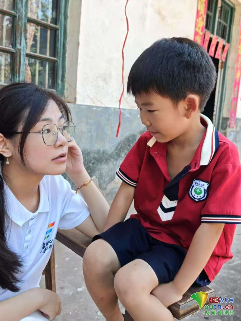 304永利集团官网：深耕乡村“双龄”关怀，以青春之力绘就民生暖色